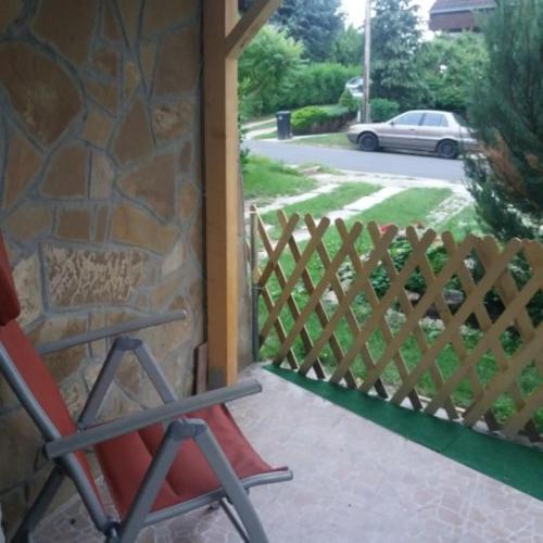 Ferienwohnung Kriszta Apartmanhaz Balatonlelle Exterior foto